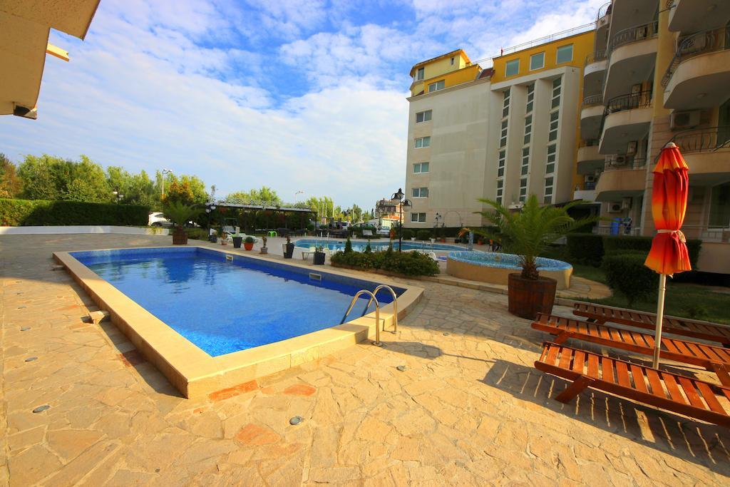 סאני ביץ' Menada Sea Regal Apartments מראה חיצוני תמונה