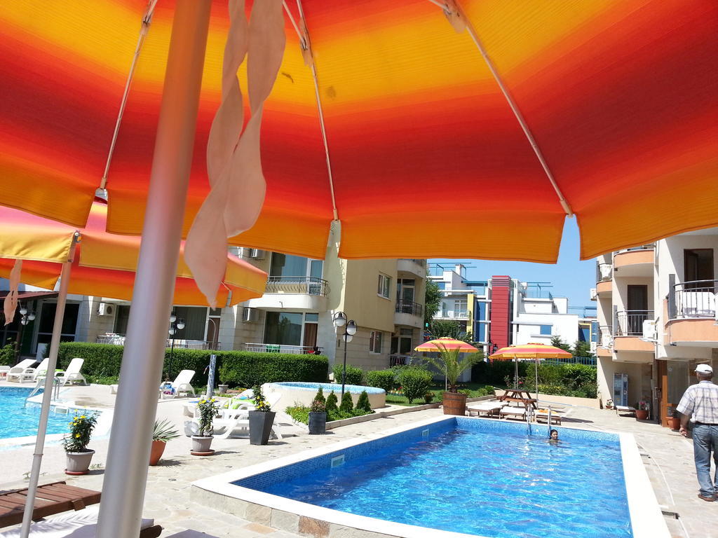 סאני ביץ' Menada Sea Regal Apartments מראה חיצוני תמונה