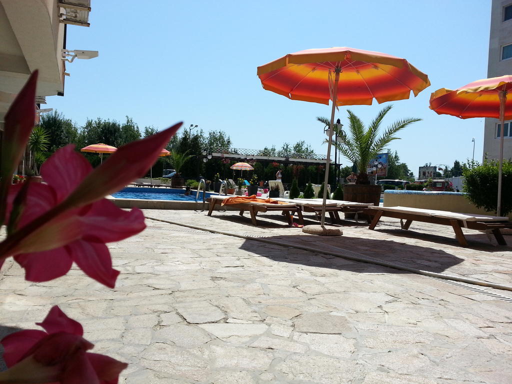 סאני ביץ' Menada Sea Regal Apartments מראה חיצוני תמונה