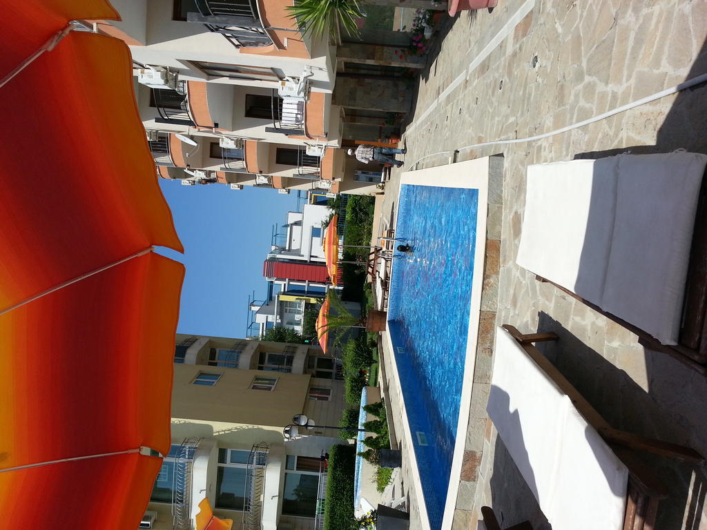 סאני ביץ' Menada Sea Regal Apartments מראה חיצוני תמונה