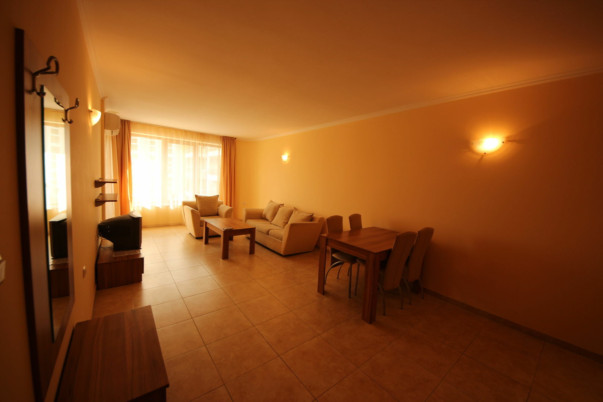 סאני ביץ' Menada Sea Regal Apartments מראה חיצוני תמונה